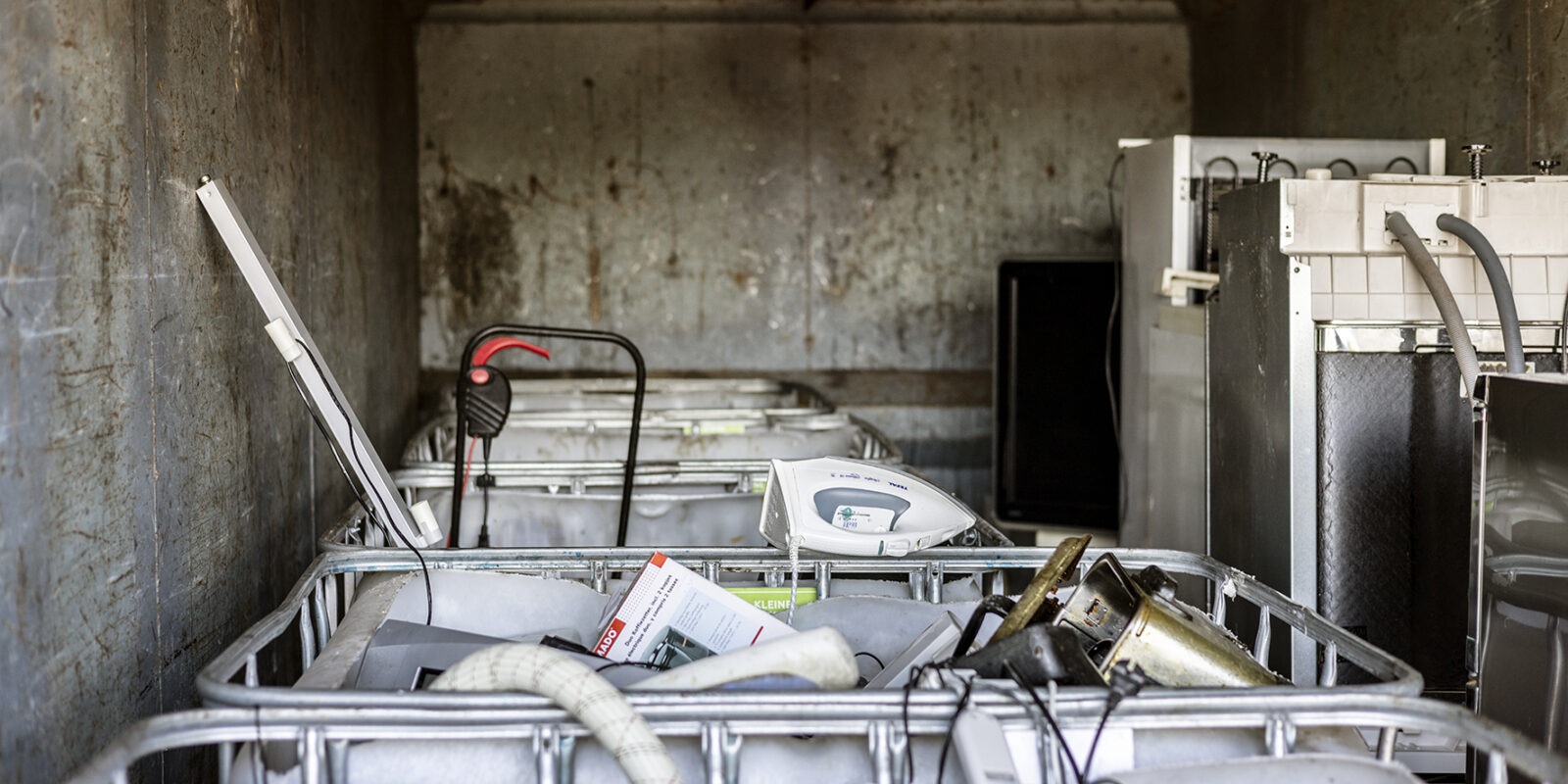 Describing image about Municipal recycling centres as an indispensable link