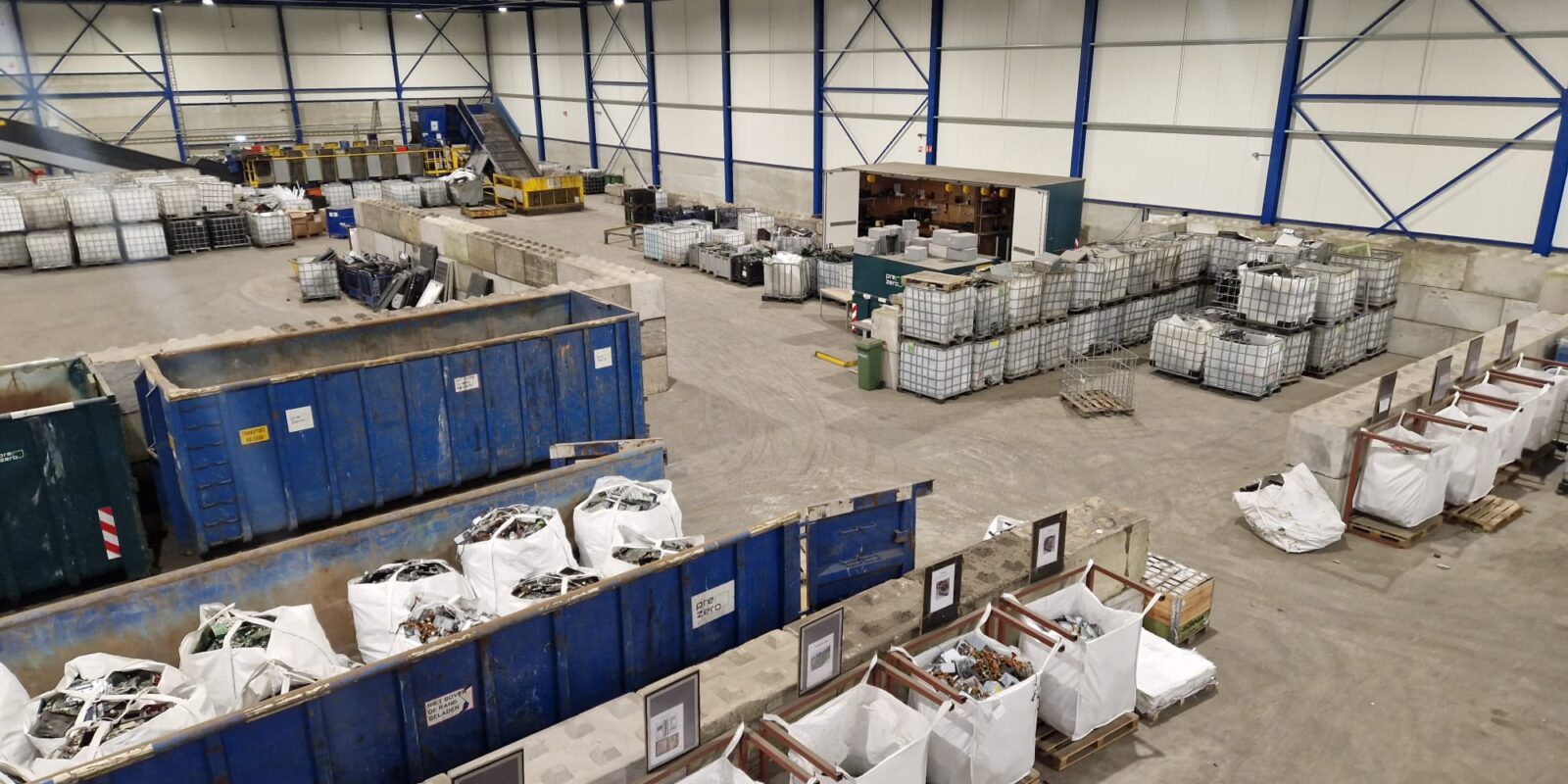 Omschrijving afbeelding over Nieuwe huisvesting sorteercentrum en E-waste Academy PreZero