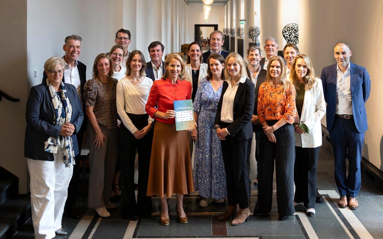 Omschrijving afbeelding over Taskforce Circulaire Elektronicaketen